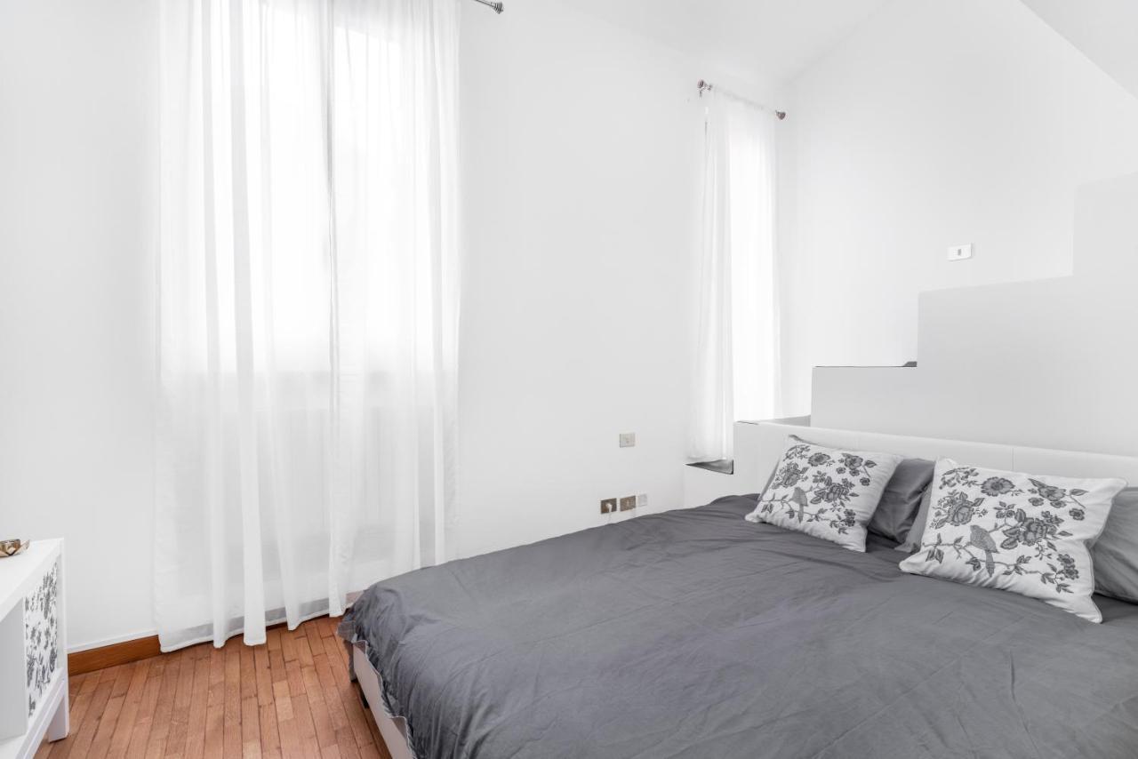 Duomo 7 Minuti Exclusive Apartment Vercelli Milano Eksteriør bilde